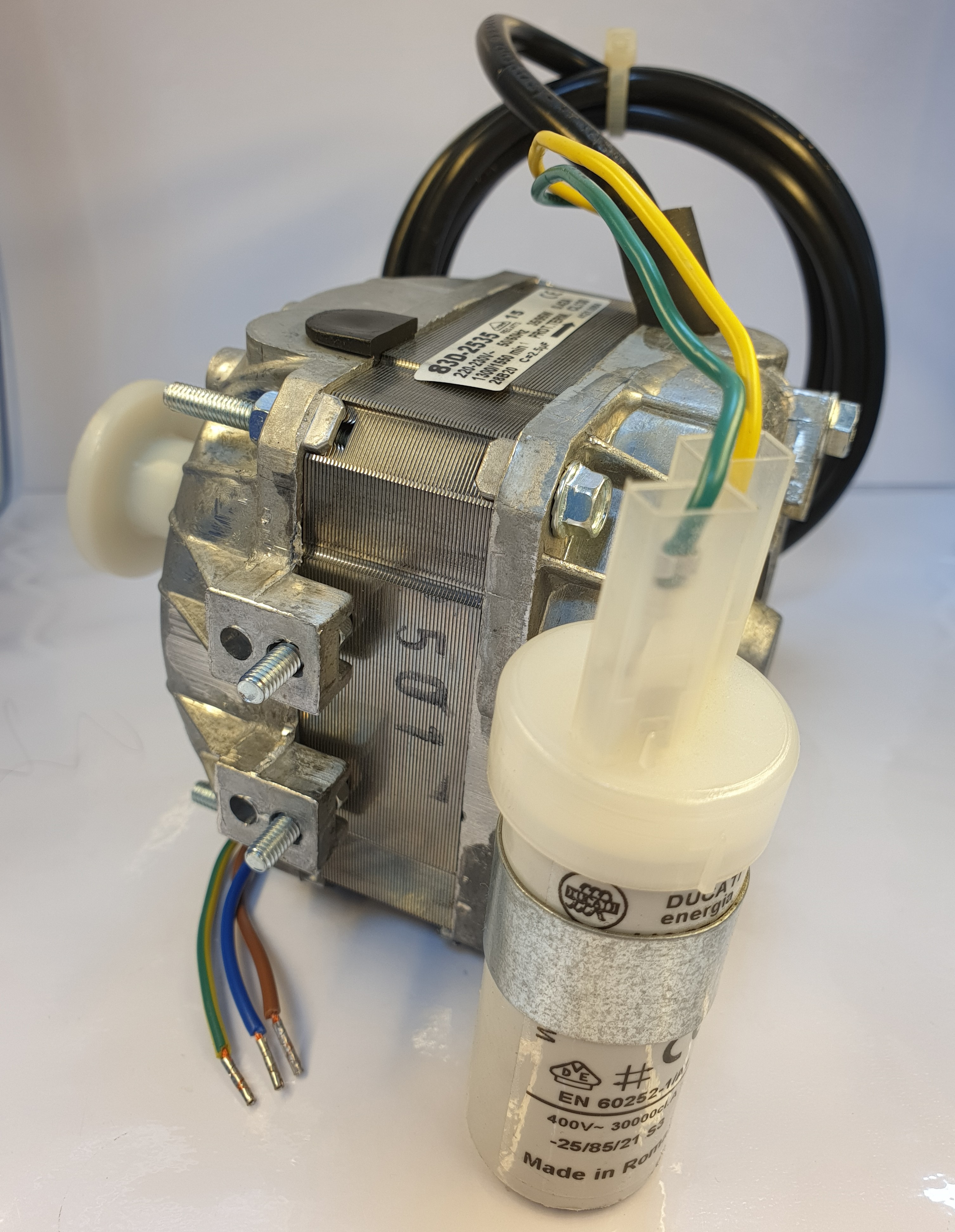 VENTILATEUR 35W AVEC CONDENS. ARBRE COUR 220-230V-50/60Hz-35/95W