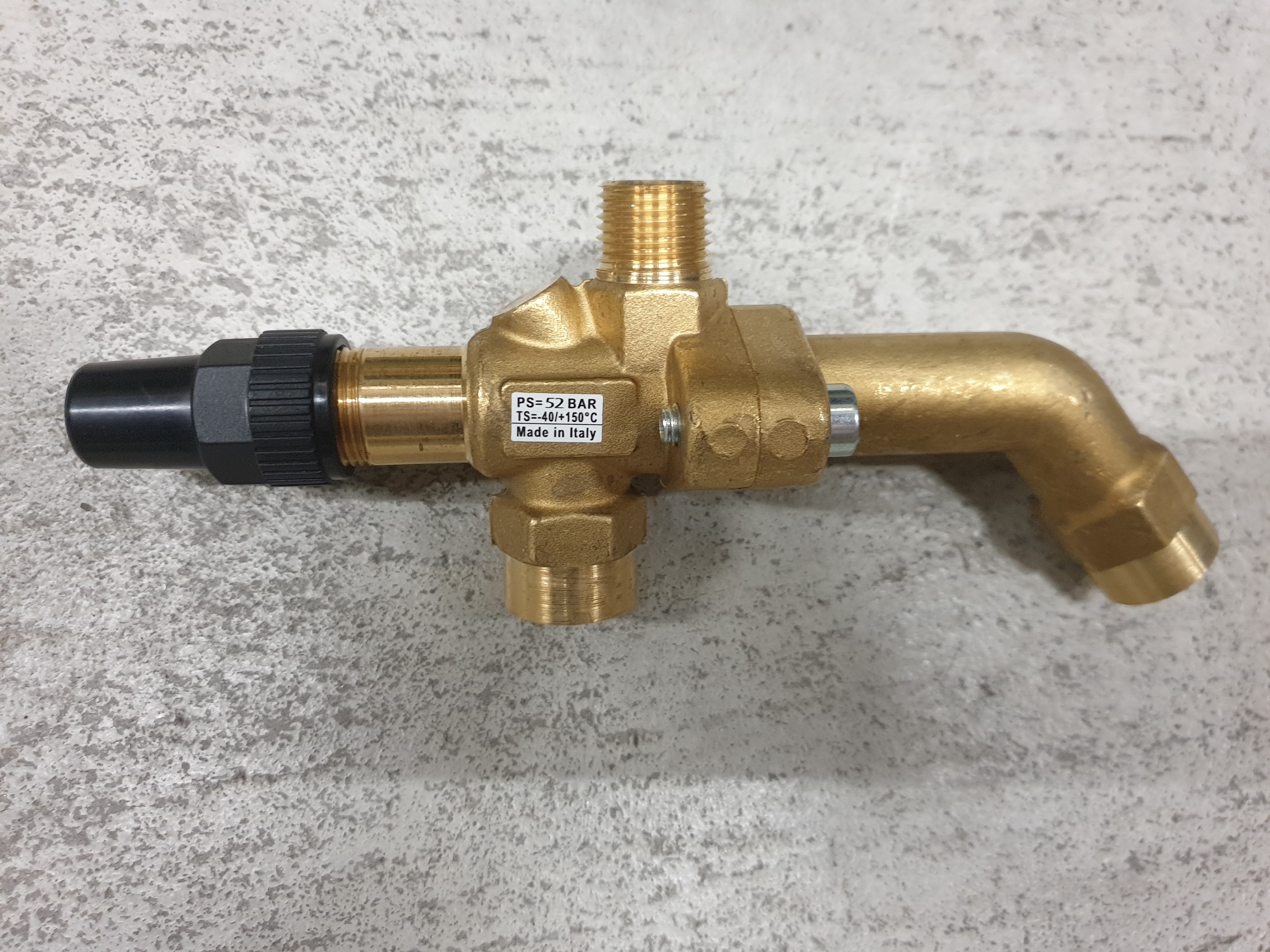 VANNE DÉVIATEUR 3 VOIES 1/2" NPT Vanne d`échange en laiton à 3 voies
