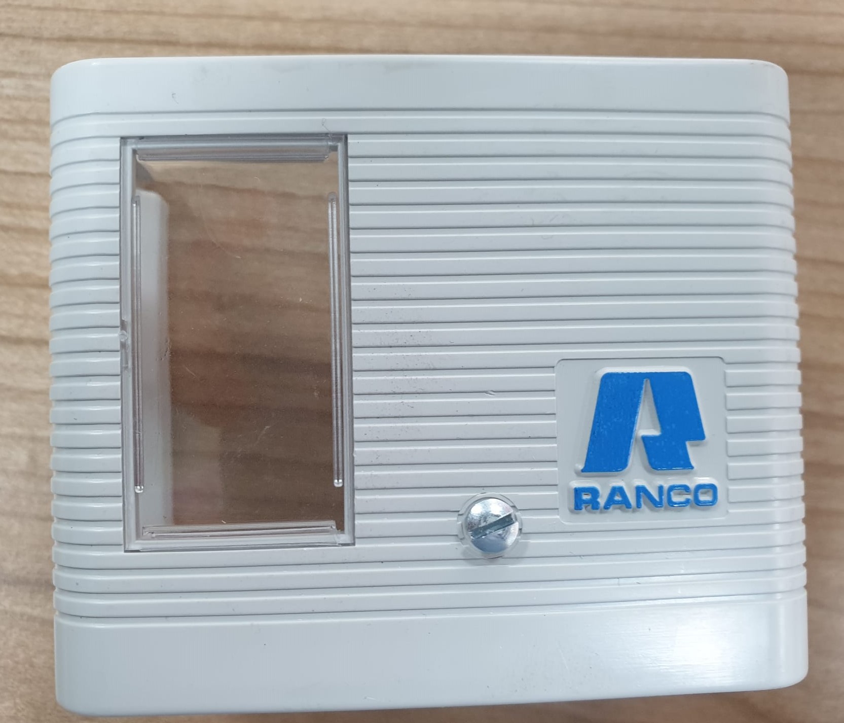 COUVERCLE PRESSOSTAT RANCO 016 simple avec réarmement automatique