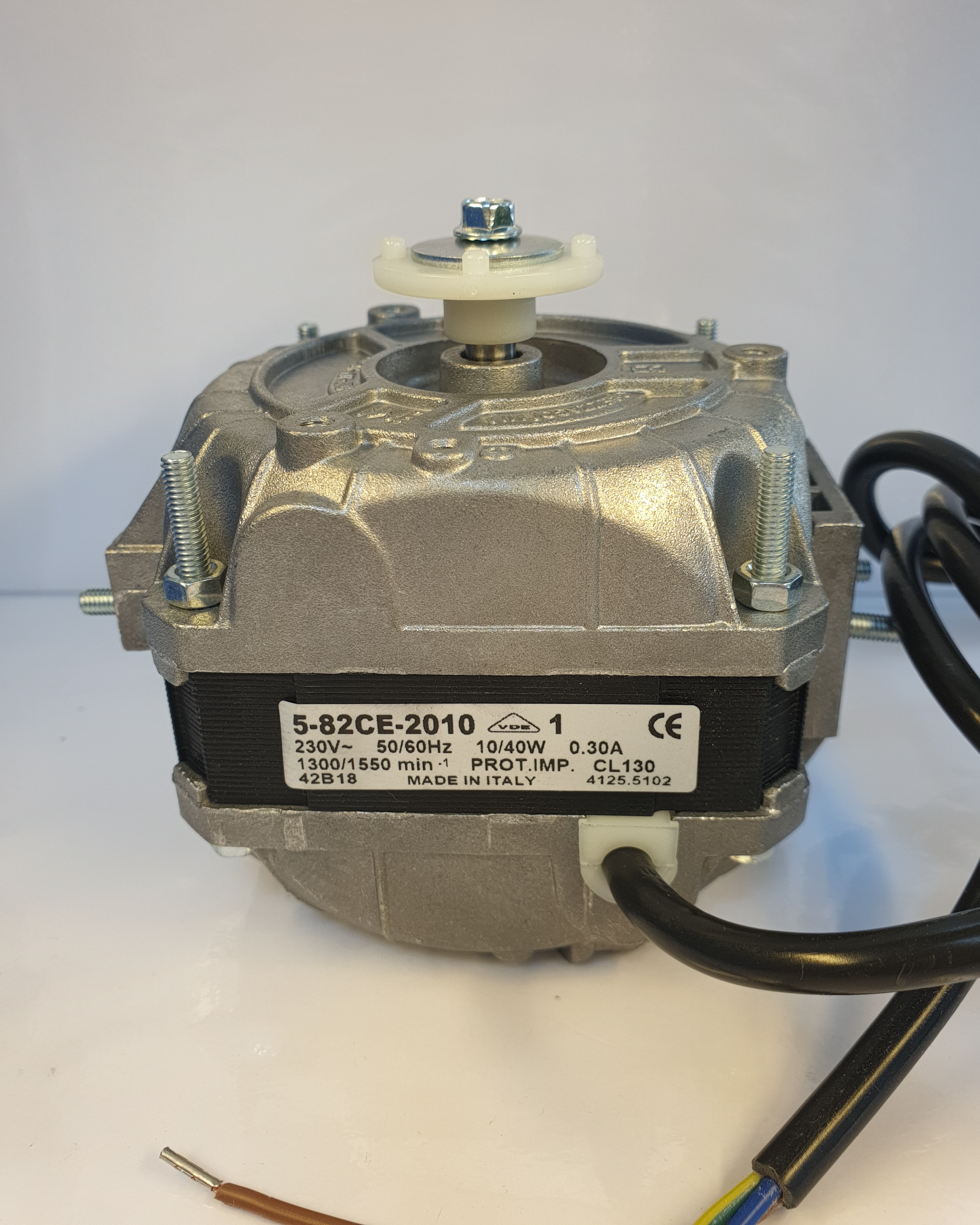 VENTILATEUR 10 WATT ARBRE COURT - cod. 5-82CE-2010/1 230V - 50/60Hz 10/40W 0.30A